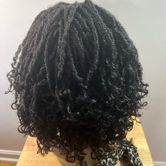 Wigner Short Dreadlock Headband Wig.  Color: 1B - Picture 6 of 11
